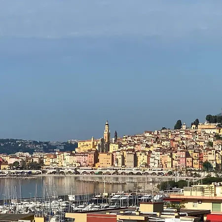 Mansfield Vue Carte Postale Terrasse Piscine Calme Port A 200m A Pied Menton
